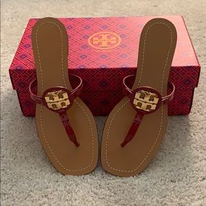NIB TORY BURCH Authentic Red Mini Miller Patent Leather Sandal Size 7.5